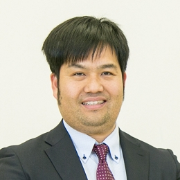 安田 翼 先生