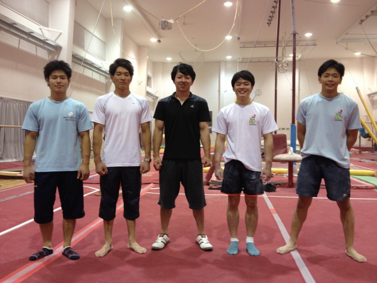 【左】島 風之(2年生)【左中】橋川 和真(4年生)【中央】公野 太陽(3年生)【右中】織田 進太郎(1年生)【右】池田 斗南(1年生)